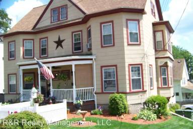 Main picture of 116 Cottage St