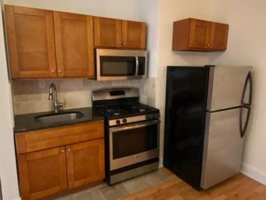 Main picture of 17 Arden St