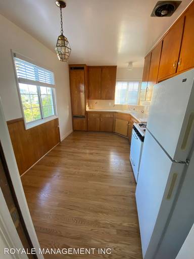 Main picture of 4350 Clarissa Ave 4356 Clarissa Ave