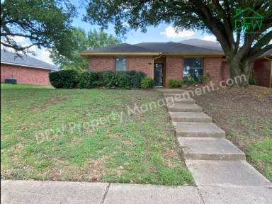 Main picture of 818 Summit Dr