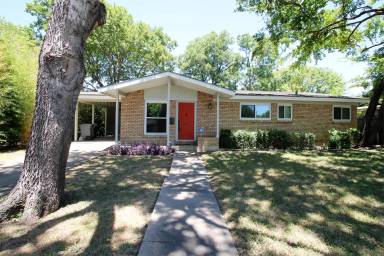 Main picture of 1602 Chatham Ave