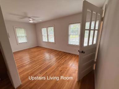 Main picture of 166 S Anniston Ave