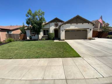 Main picture of 3677 Lincoln Ave