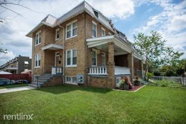 Main picture of 1525 Trinidad Ave NE
