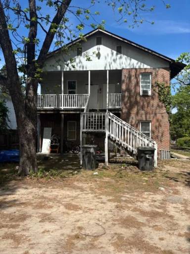 Main picture of 2508 Laurel St