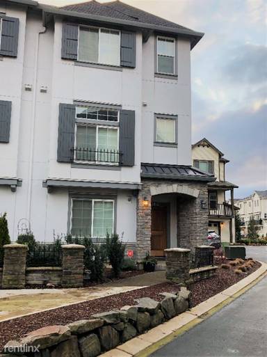 Main picture of 28521 SW Orleans Ave