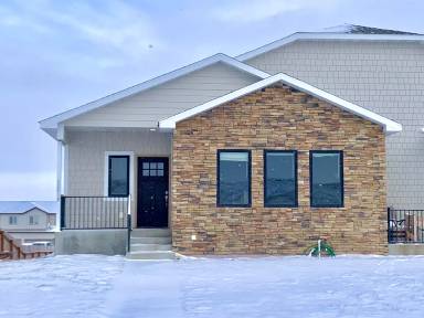 Main picture of 13719 Karen St