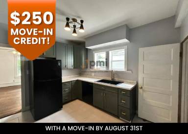 Main picture of 1101 Manhattan St