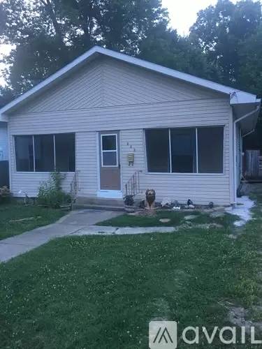 Main picture of 302 Elles Ave