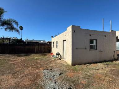 Main picture of 2269 Conifer Ave