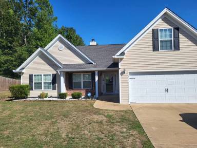 Main picture of 9 Crestwood Ct