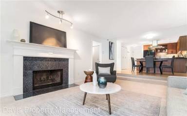 Main picture of 2253 Gilman Dr W