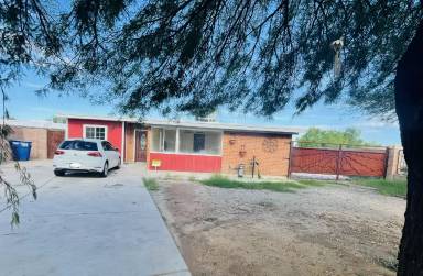 Main picture of 3312 S Kolb Rd