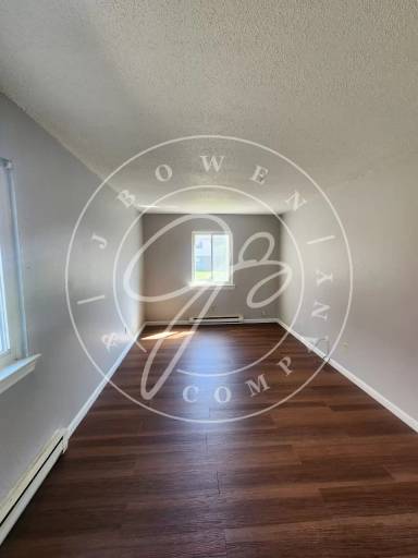 Main picture of 1550 Brooke Park Dr