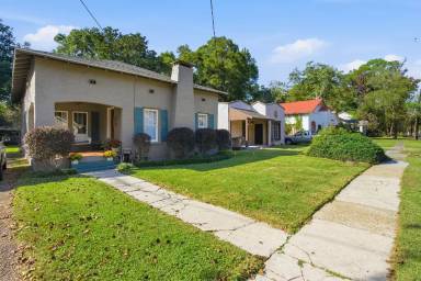 Main picture of 162 S Fulton St