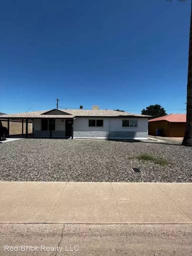 Main picture of 1524 W 5th Pl