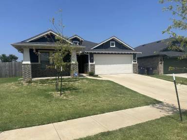 Main picture of 2229 Roca Dr