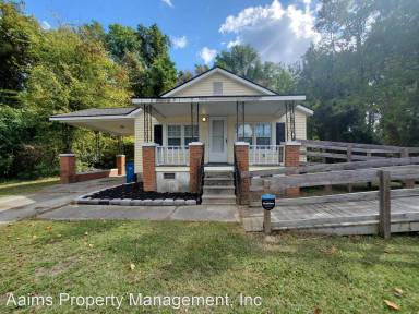 Main picture of 2073 Goins Dr
