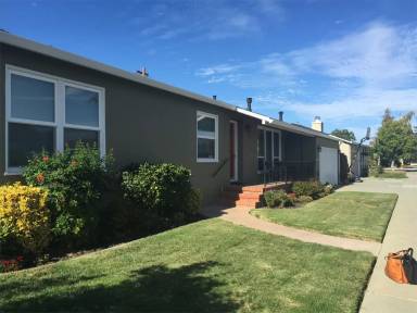 Main picture of 1003 E 16th Ave