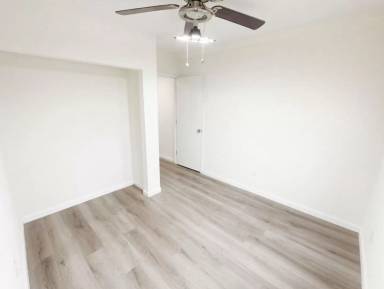 Main picture of 1442 NW 73rd St