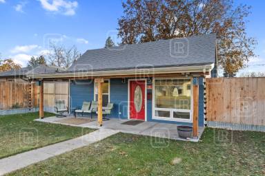 Main picture of 408 E Olympic Ave