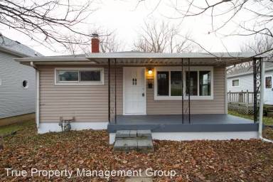 Main picture of 217 S 3rd Ave