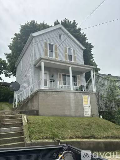 Main picture of 119 Lowell St