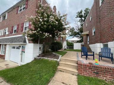 Main picture of 124 Meadow Ln