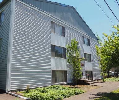 Main picture of 433 NW 6th St
