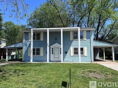 Main picture of 208 Howard Dr