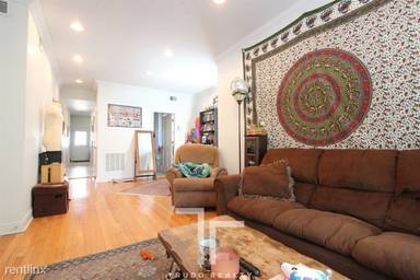 Main picture of 1142 W Wellington Ave