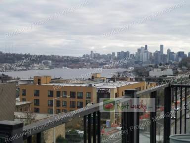 Main picture of 4031 Aurora Ave N