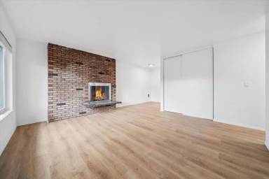 Main picture of 5145 SE Knight St