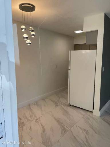 Main picture of 1517 NE 5th Ter