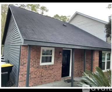 Main picture of 1 Pointer Pl