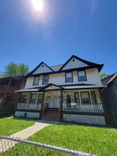 Main picture of 15534 Turlington Ave