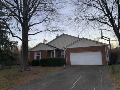 Main picture of 2390 Harrods Pointe Trce