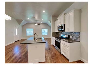 Main picture of 3804 Eaton Dr