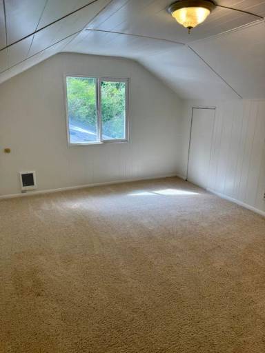 Main picture of 326 Endresen Rd
