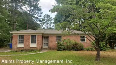 Main picture of 7525 Crown Ave