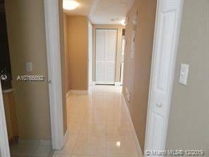 Main picture of 800 SW 129th Pl