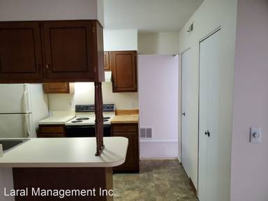 Main picture of Clinton House Apartments