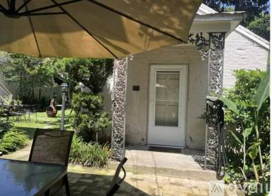 Main picture of 214 S Union St