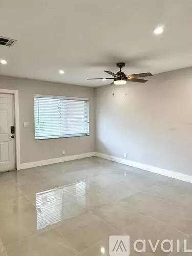 Main picture of 639 NE 10th Ave