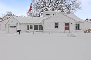 Main picture of 137 Legion Cir