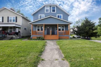 Main picture of 2025 Sullivant Ave