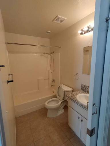 Main picture of 2951 Marysville Blvd