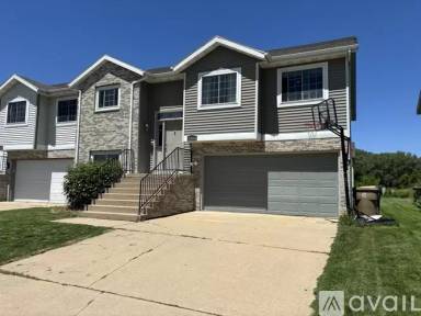 Main picture of 5130 Great Gray Dr
