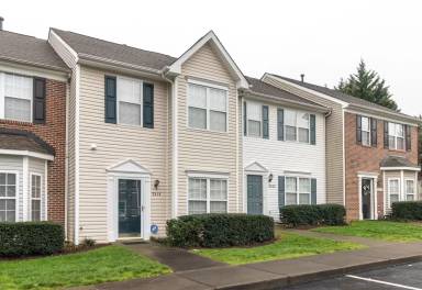 Main picture of 2414 Gaheris Ct