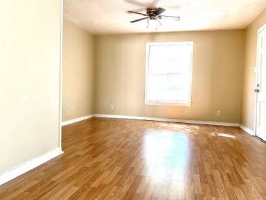 Main picture of 421 McKinley St